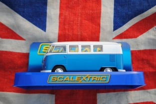 ScaleXtric C3395 VOLKSWAGEN CAMPER VAN T1b